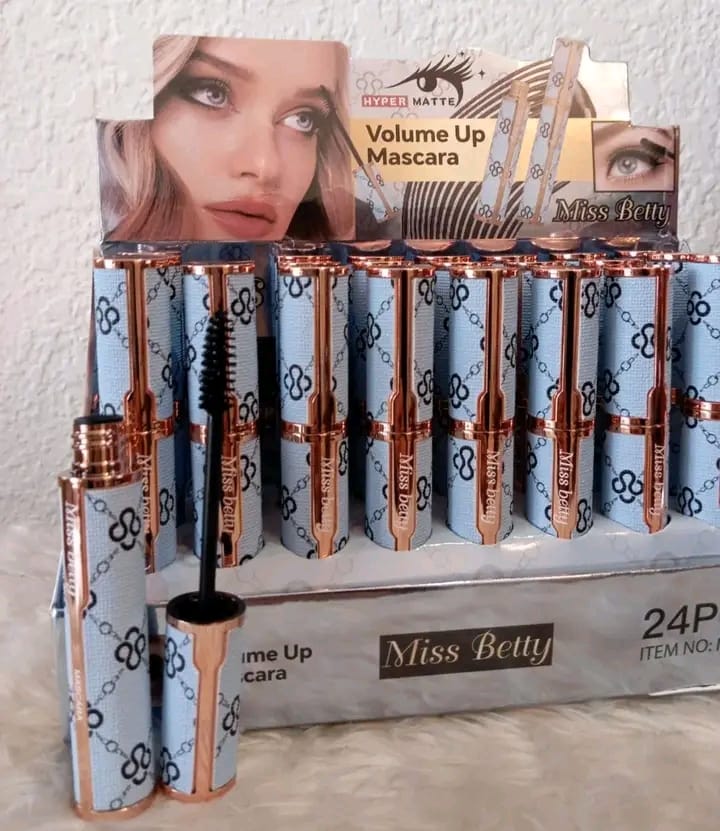 Miss Betty Volume Up Hyper Matte Mascara
